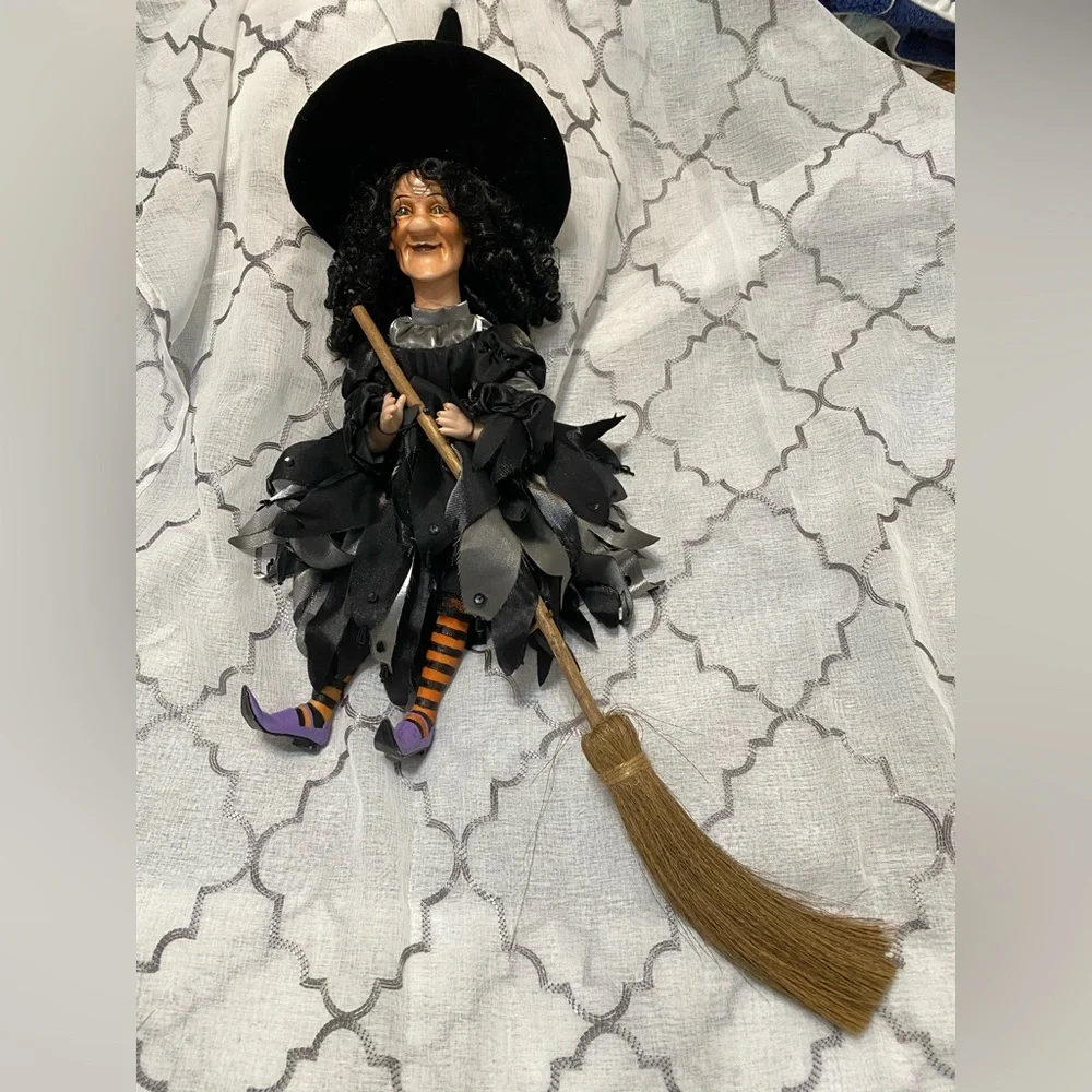 Witch Doll with Broom and Black Hat Halloween - Picture 9 of 13